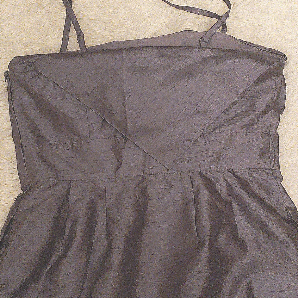 Dress - Picture 4 of 4